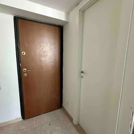 Bilocale Standard A * Прато